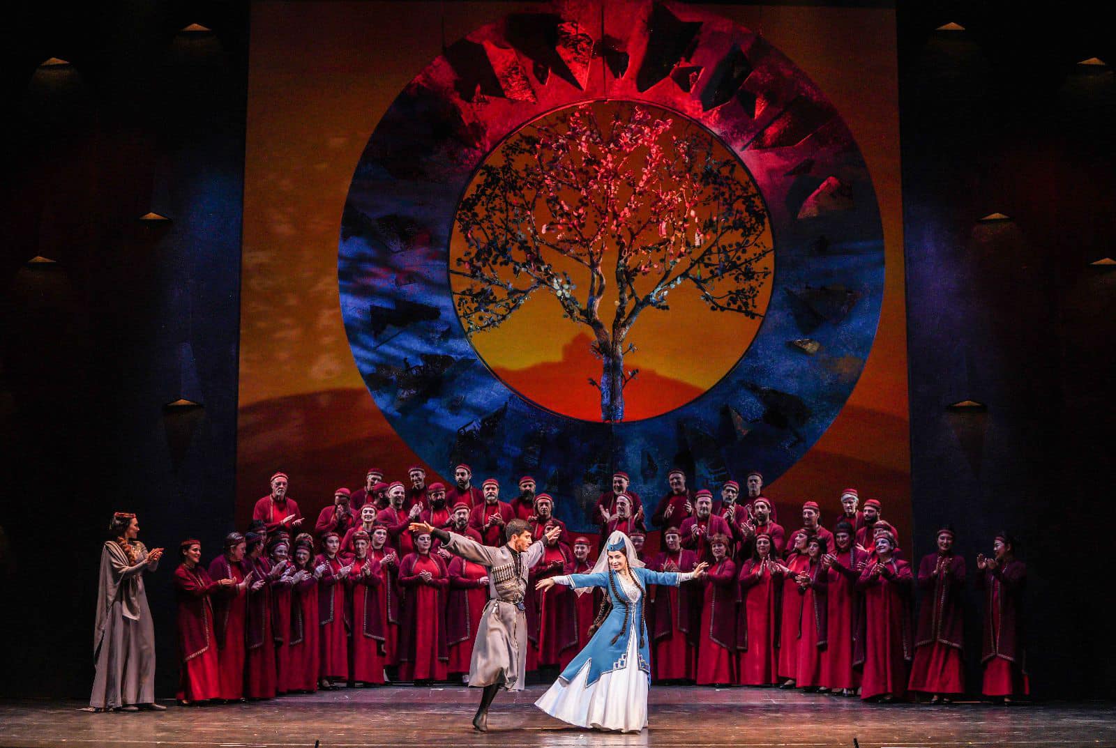 ისტორიული პრემიერა იტალიაში!!!-100 წლის უკვდავი ოპერა იტალიურ ენაზე იტალიელებმა პირველად შეასრულეს!!!!