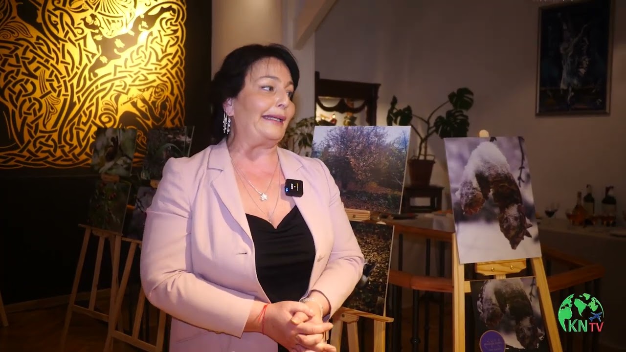 ნინო ჯაჯანიძის პირველი პერსონალური ფოტოგამოფენა „ჩვენი ეზო“