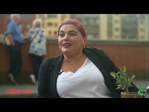 “ დედა,შარფს არ ვრეცხავ,რადგან ისევ შენი სურნელი დაჰყვება”